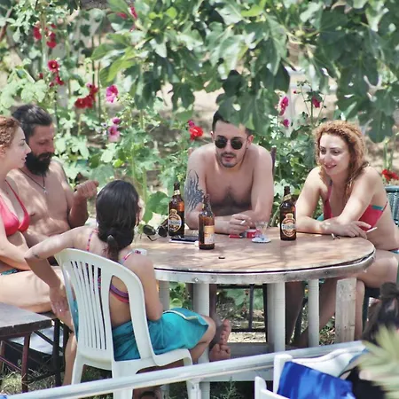 Can Ξενοδοχείο Αλικαρνασσός